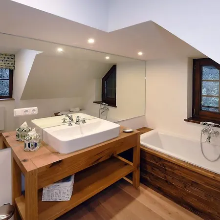 Willa Forsthaus Gradisch *